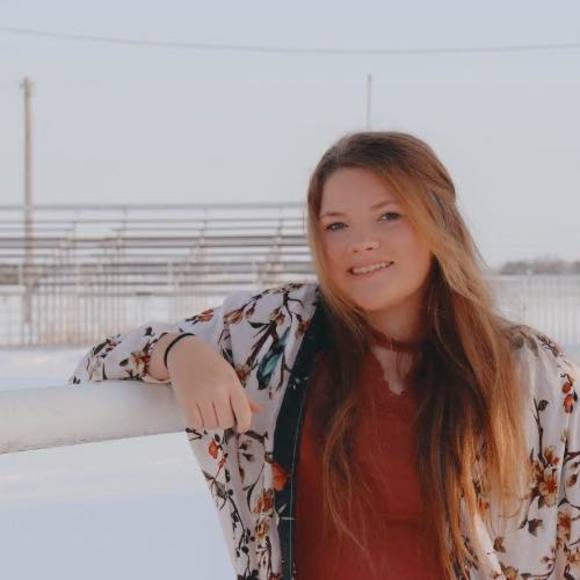 Meet your Posher, Elizabeth - Picture 1 of 1